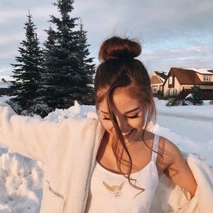 Meet your Posher, Hannah